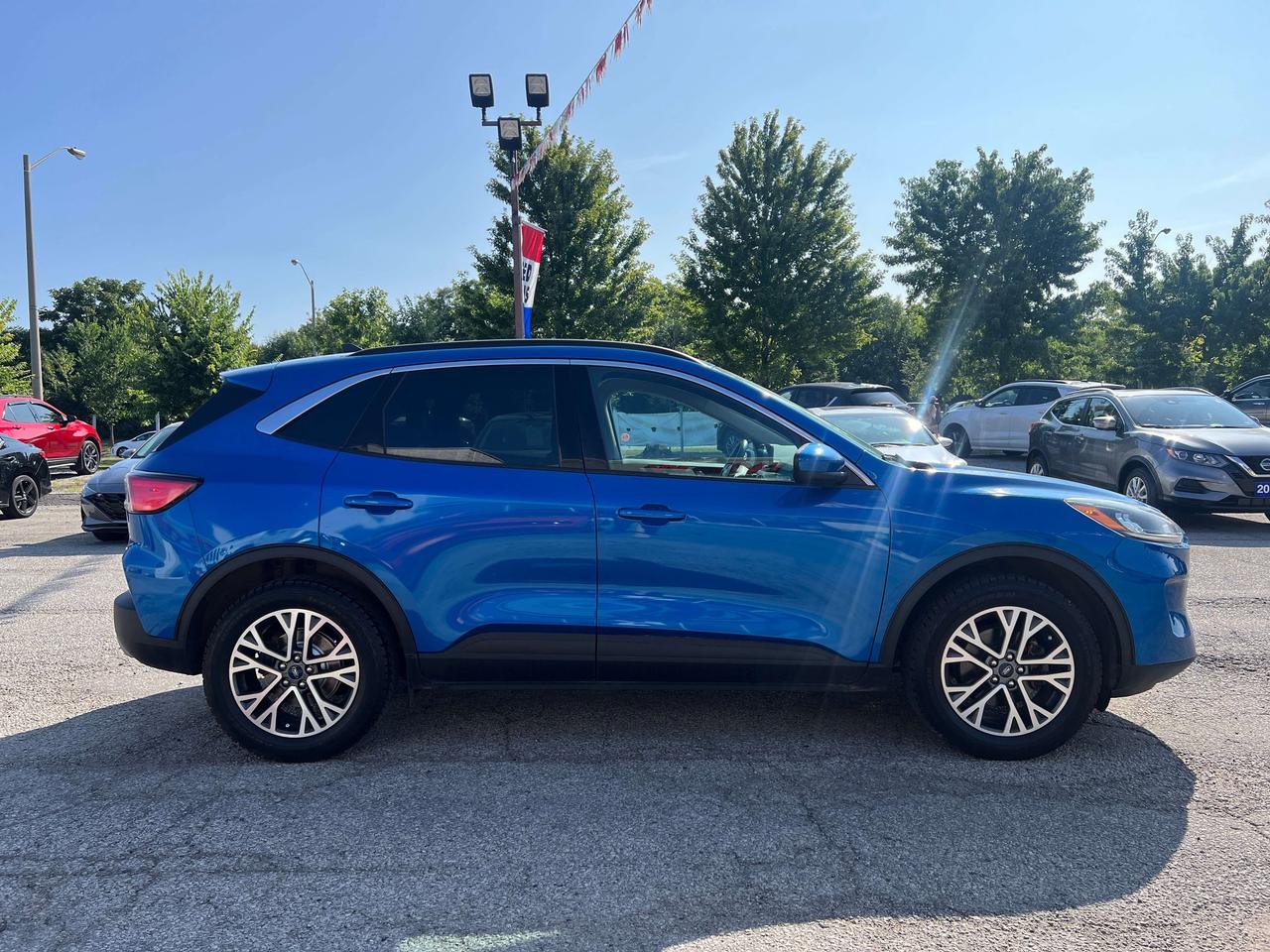 2020 Ford Escape SEL AWD w/Remote Start, Hands-Free Liftgate Photo