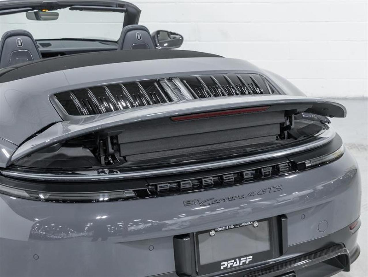 2025 Porsche 911  Photo