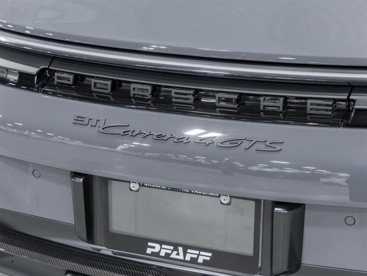 2025 Porsche 911  Photo