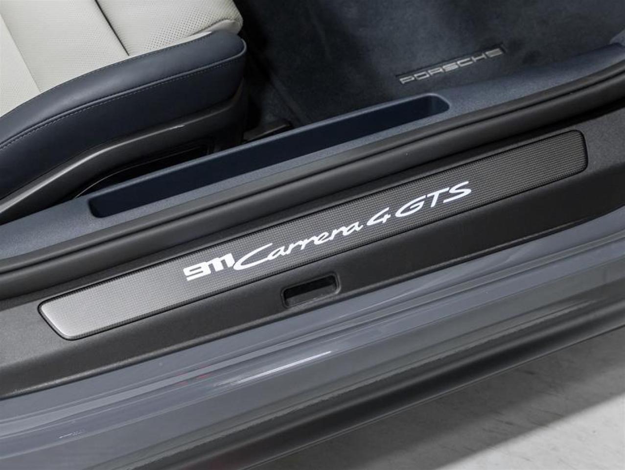 2025 Porsche 911  Photo