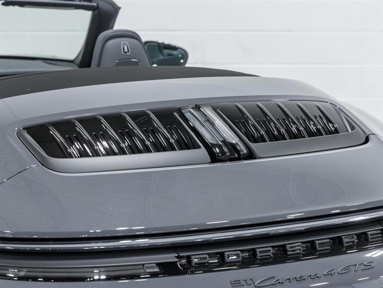 2025 Porsche 911  Photo