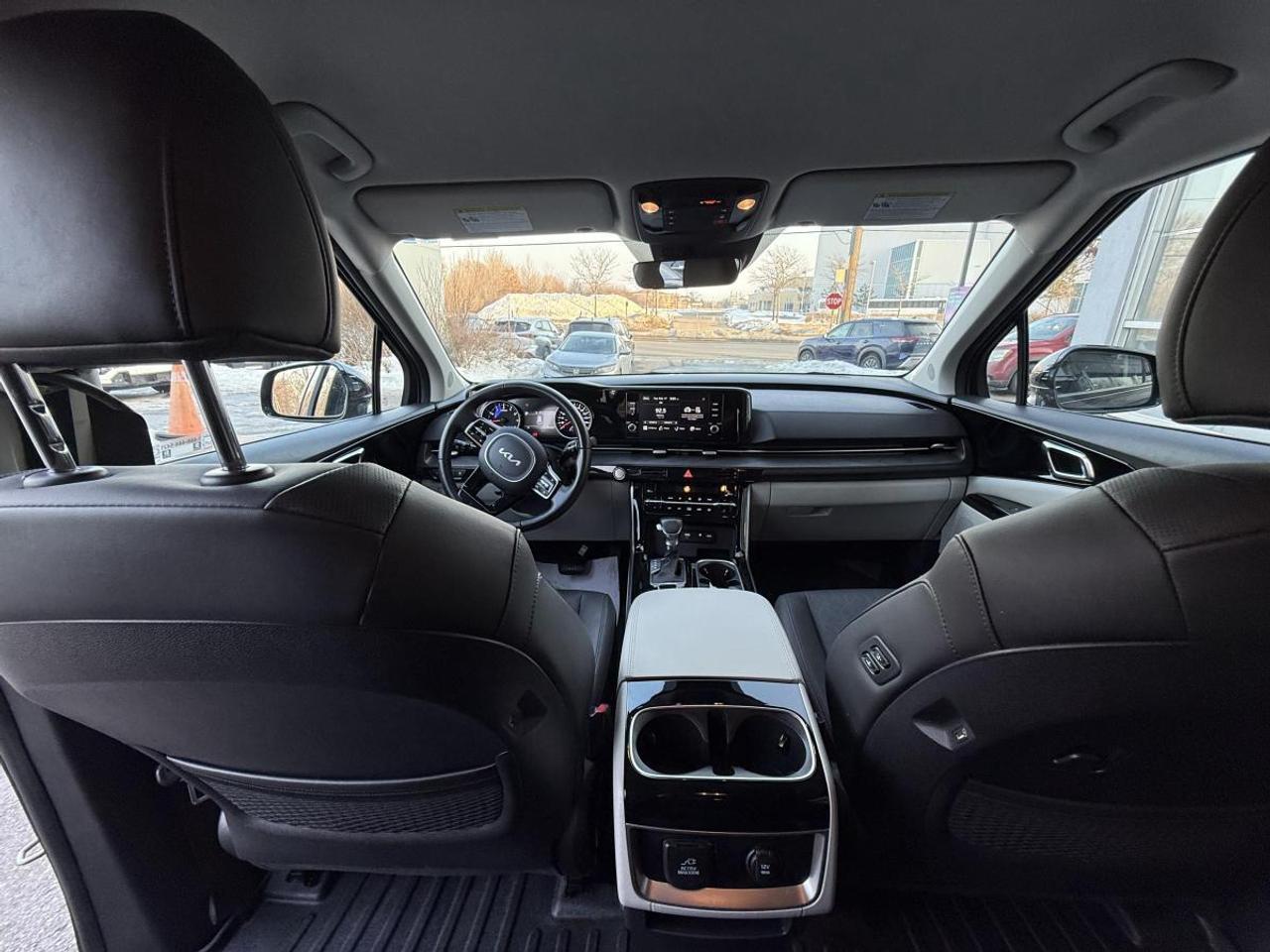 2023 Kia Carnival EX FWD Photo