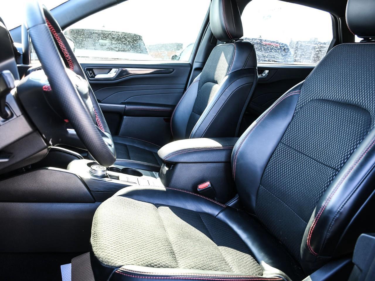 2025 Ford Escape ST-Line Lane Keeping   BLIS   Heated Steering Whee Photo