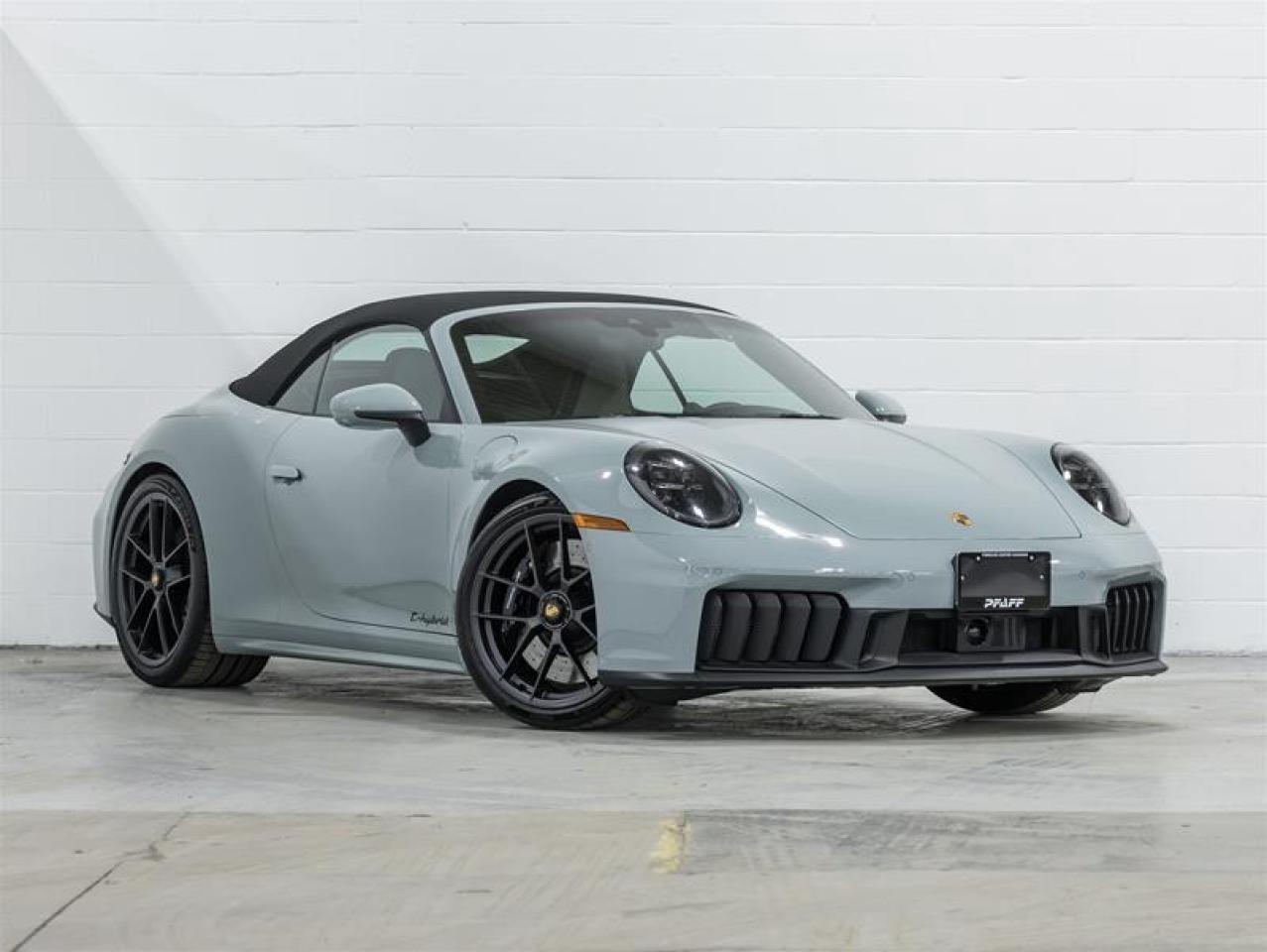 2025 Porsche 911  Photo