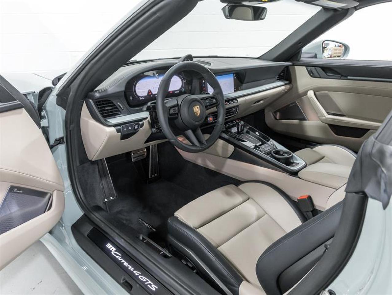 2025 Porsche 911  Photo