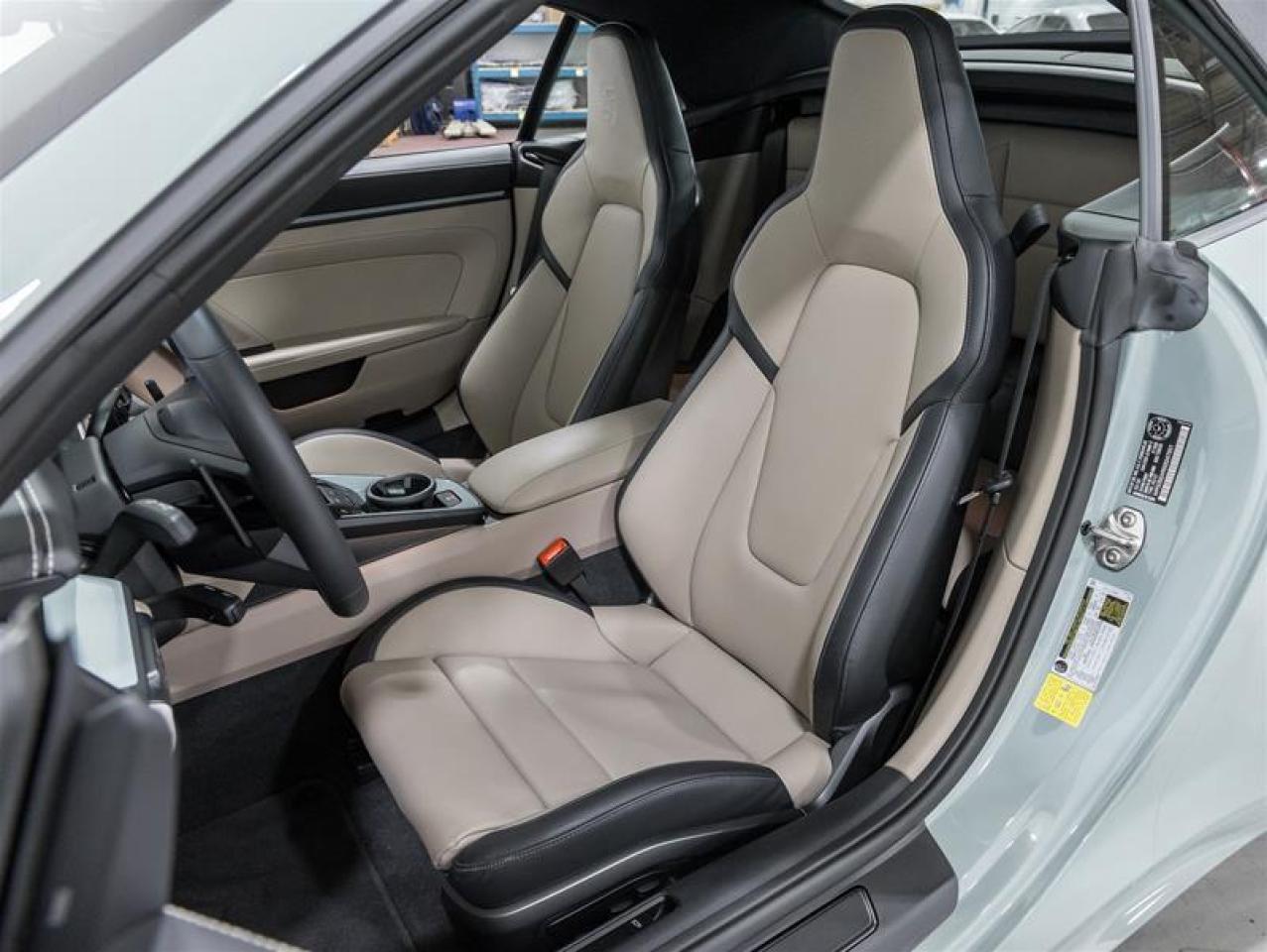 2025 Porsche 911  Photo