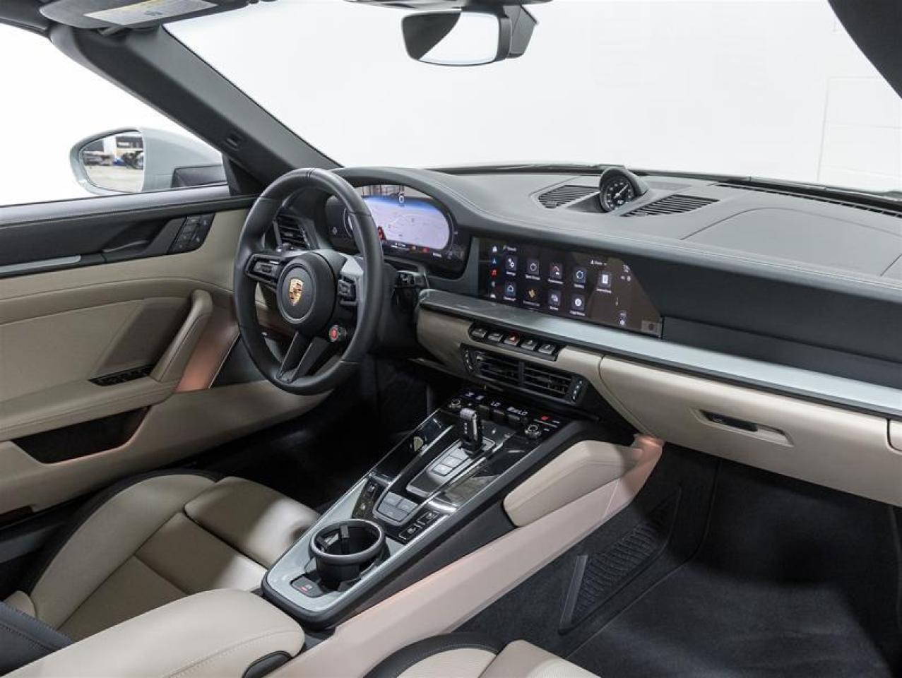 2025 Porsche 911  Photo