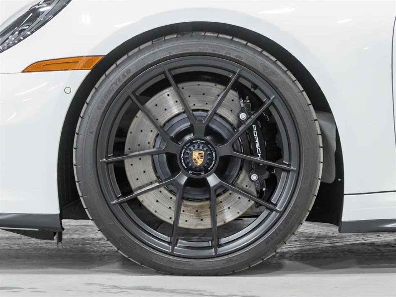 2025 Porsche 911  Photo