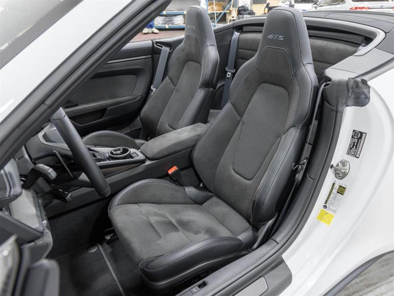 2025 Porsche 911  Photo