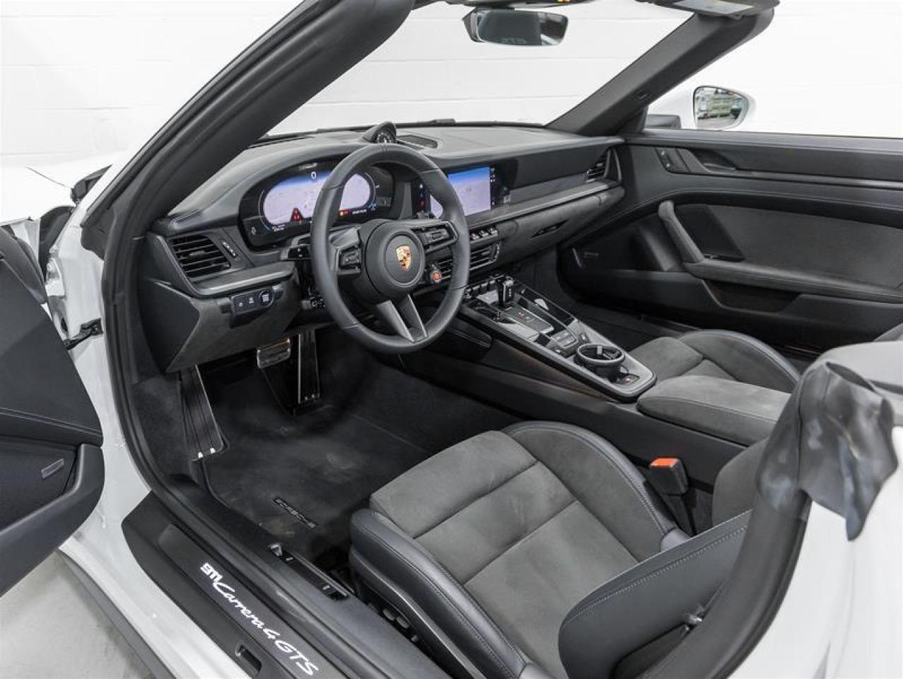 2025 Porsche 911  Photo