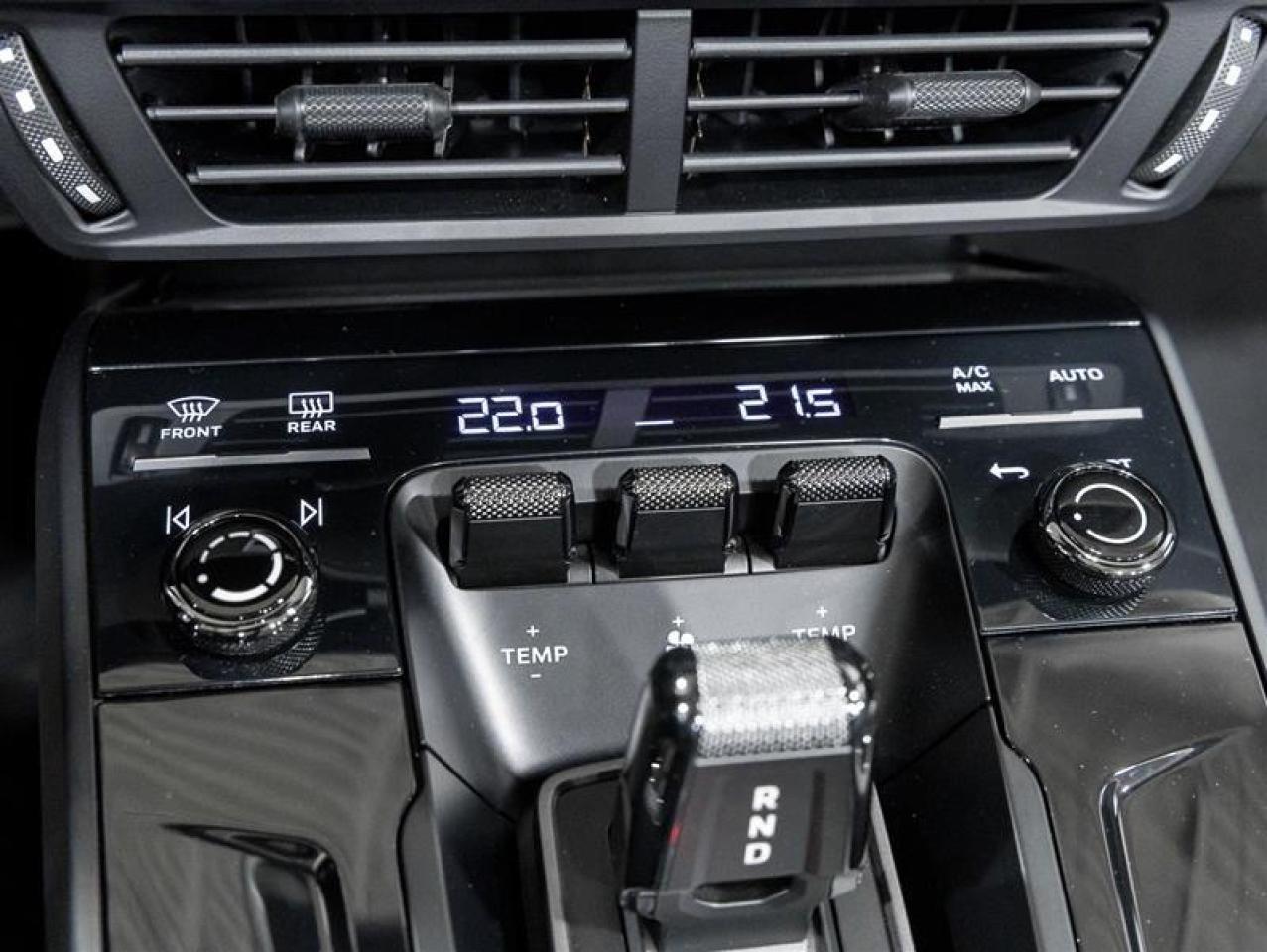 2025 Porsche 911  Photo