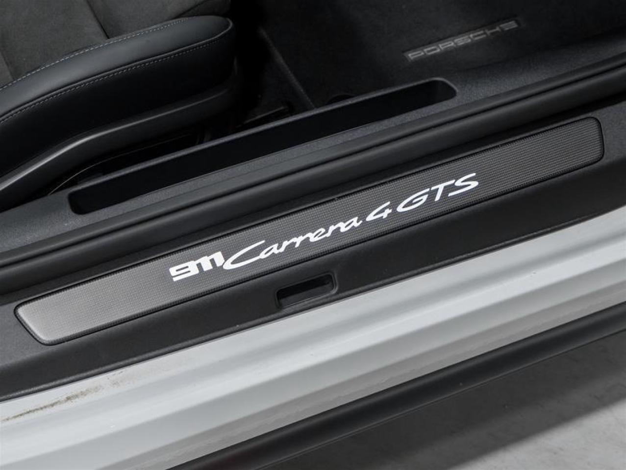 2025 Porsche 911  Photo