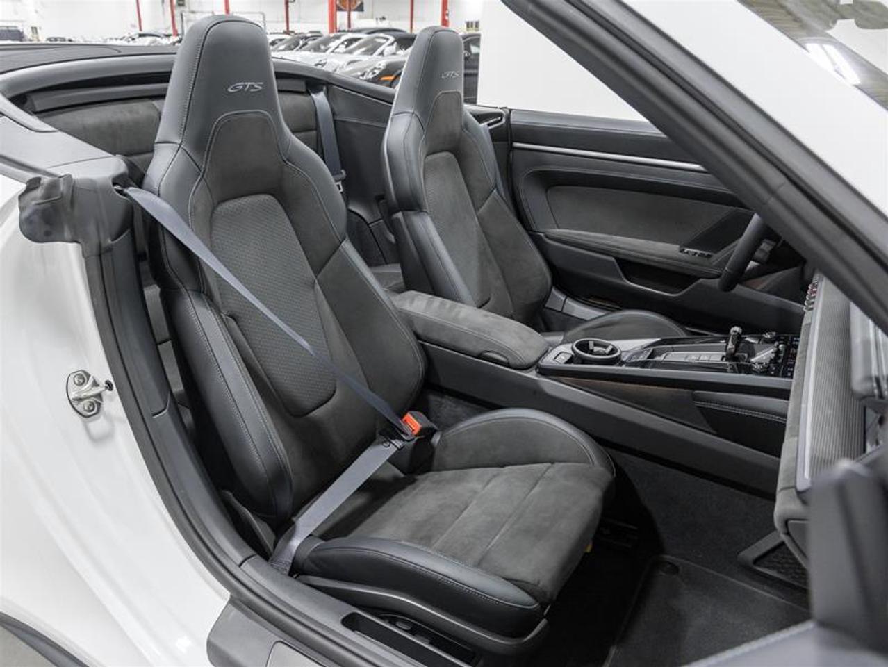 2025 Porsche 911  Photo