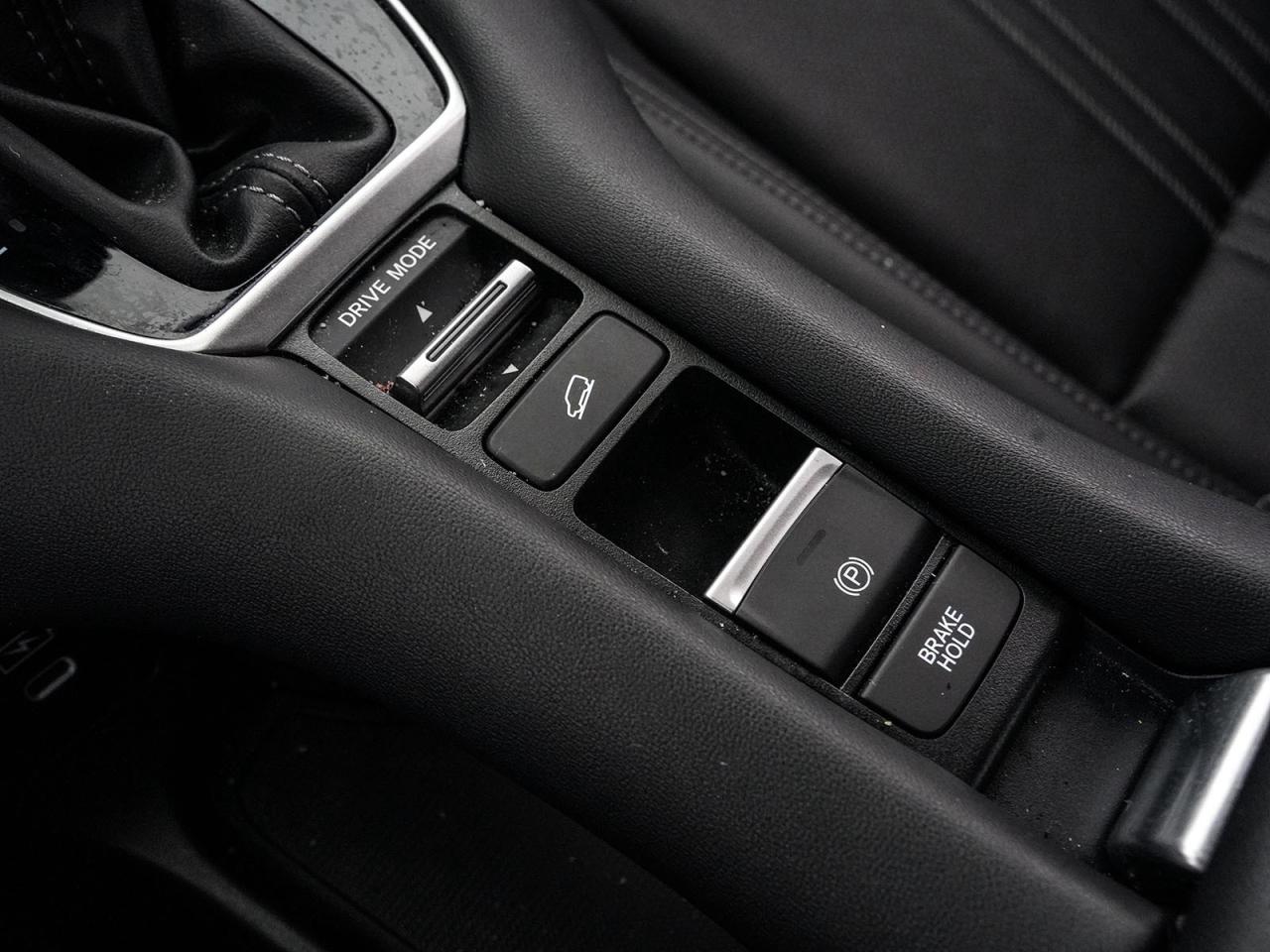 2024 Honda HR-V EX-L NAVI Photo