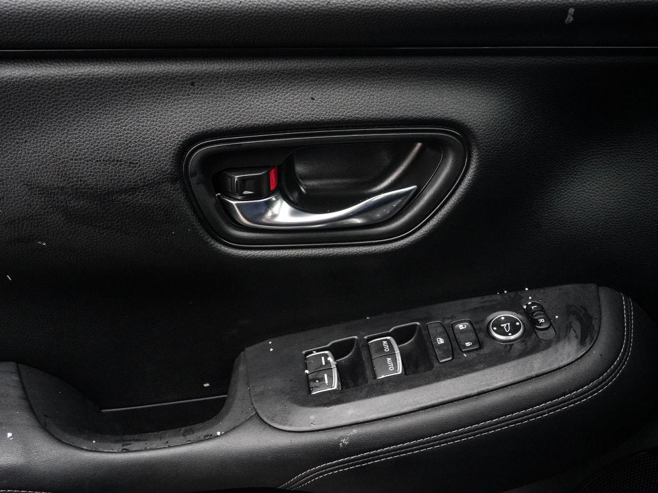 2024 Honda HR-V EX-L NAVI Photo