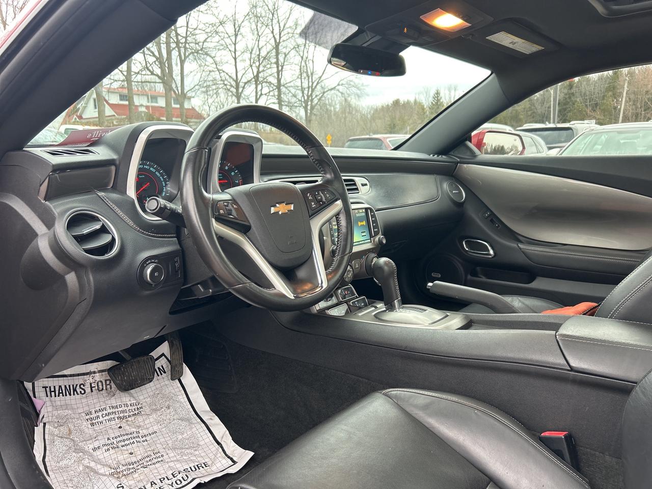 2015 Chevrolet Camaro RS, AUTO, LEATHER SEATS, REMOTE START, SUNROOF! Photo