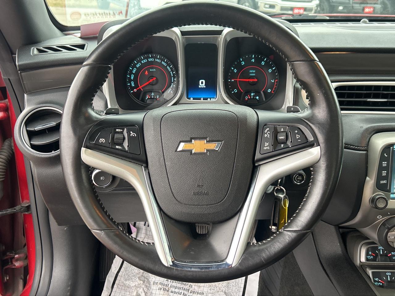 2015 Chevrolet Camaro RS, AUTO, LEATHER SEATS, REMOTE START, SUNROOF! Photo