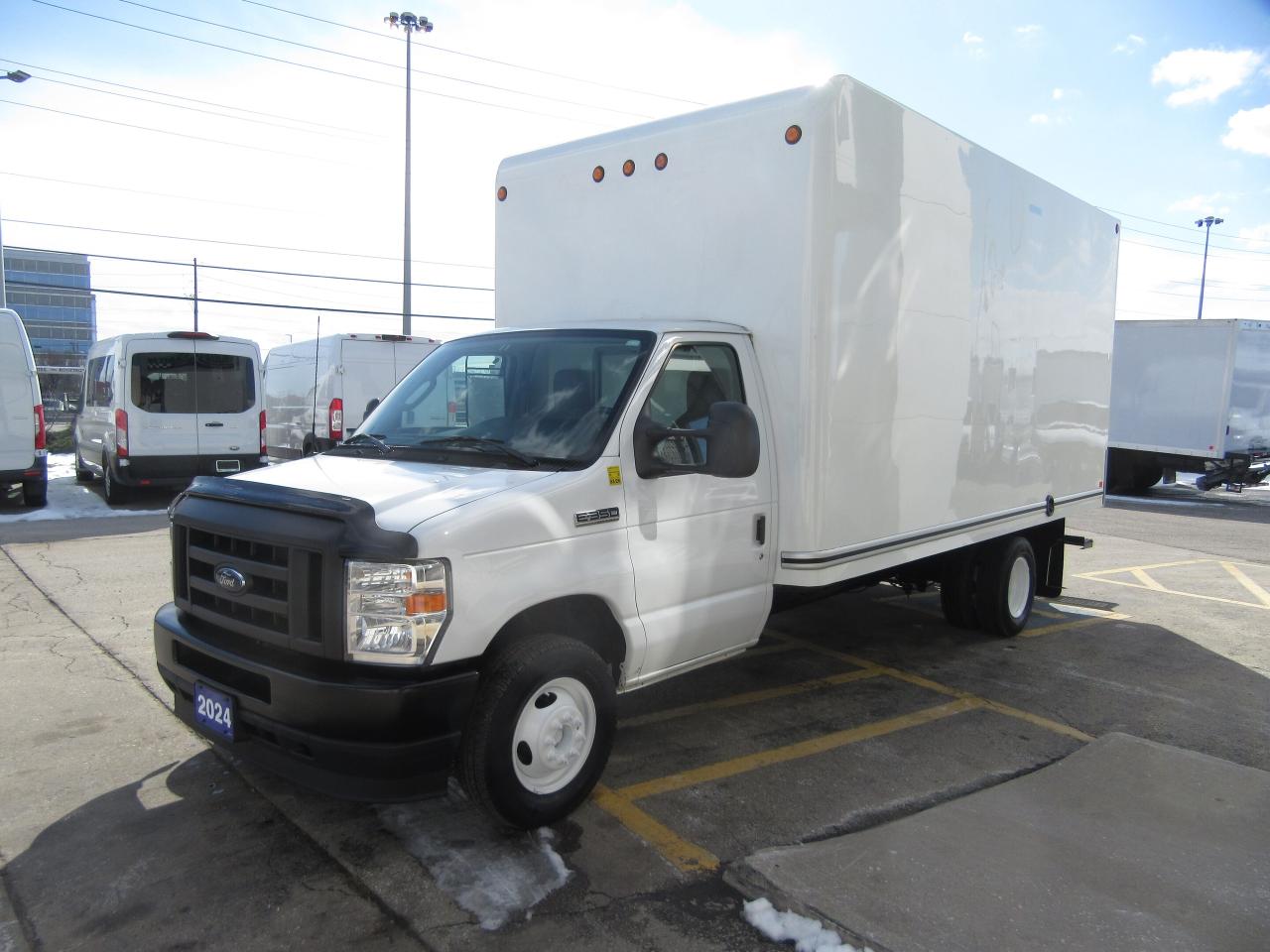 2024 Ford Super Duty E-350 DRW CUSTOM HIGH BOX 91 INCH INSIDE HEIGHT Photo