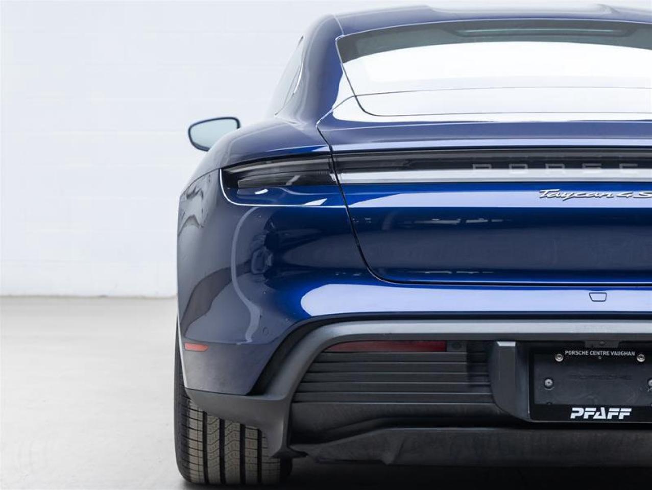 2022 Porsche Taycan  Photo