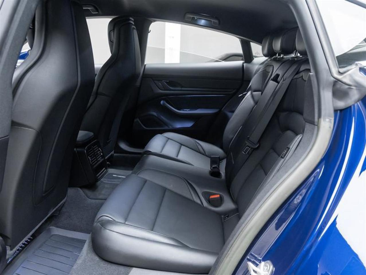 2022 Porsche Taycan  Photo