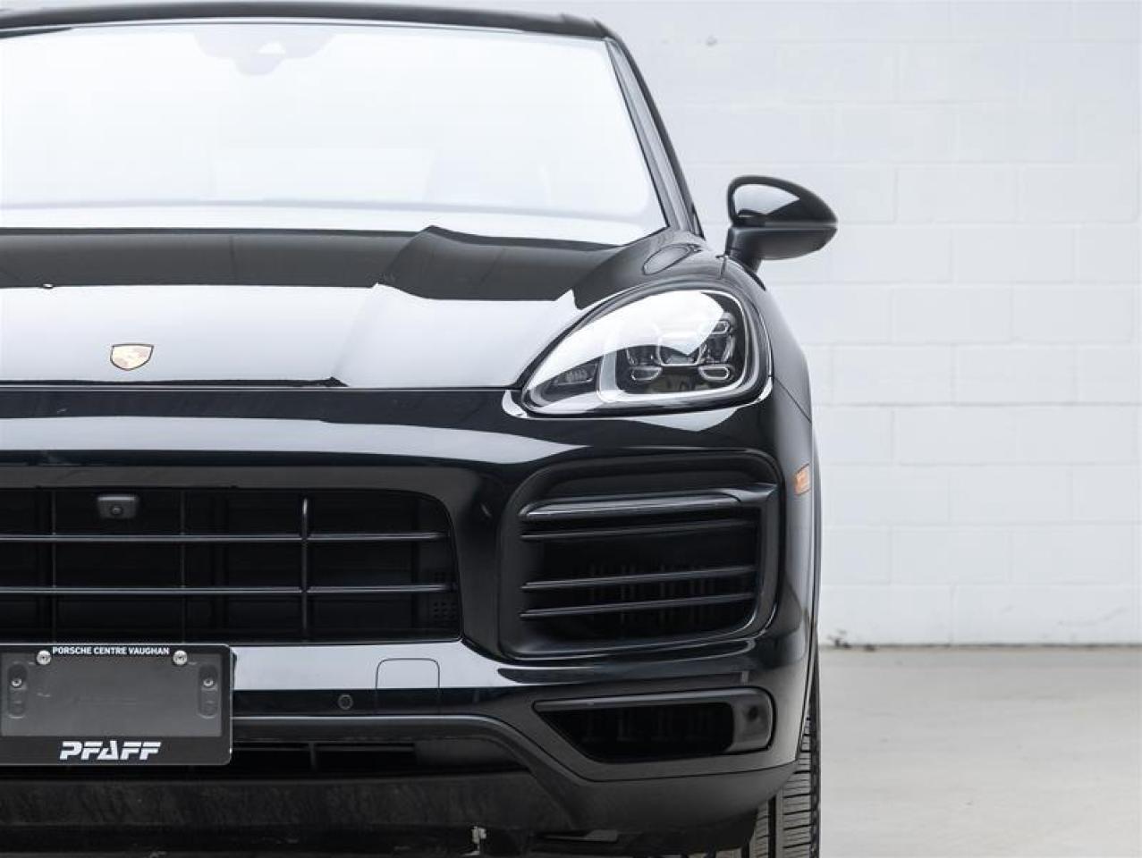 2023 Porsche Cayenne e-Hybrid  Photo