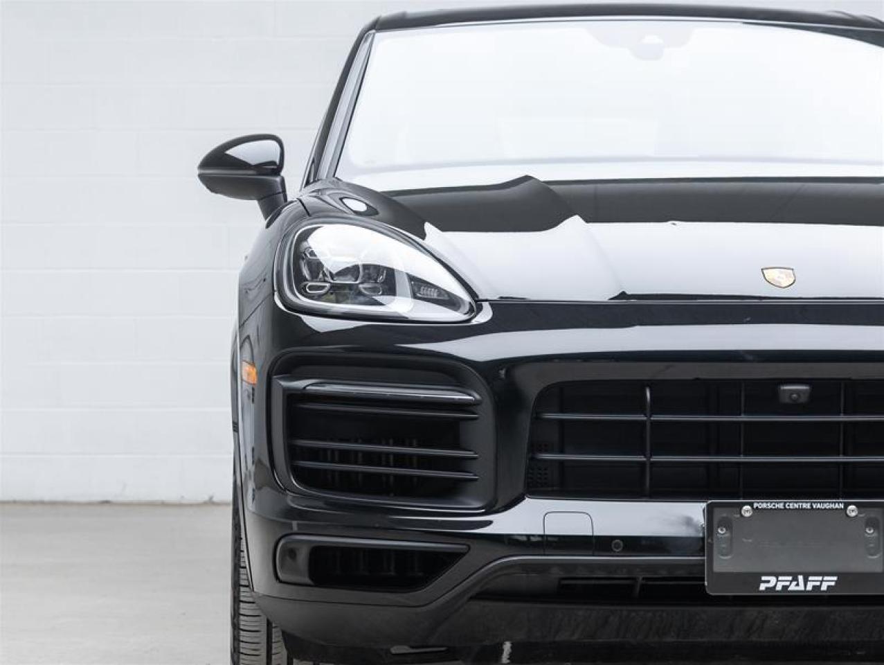 2023 Porsche Cayenne e-Hybrid  Photo