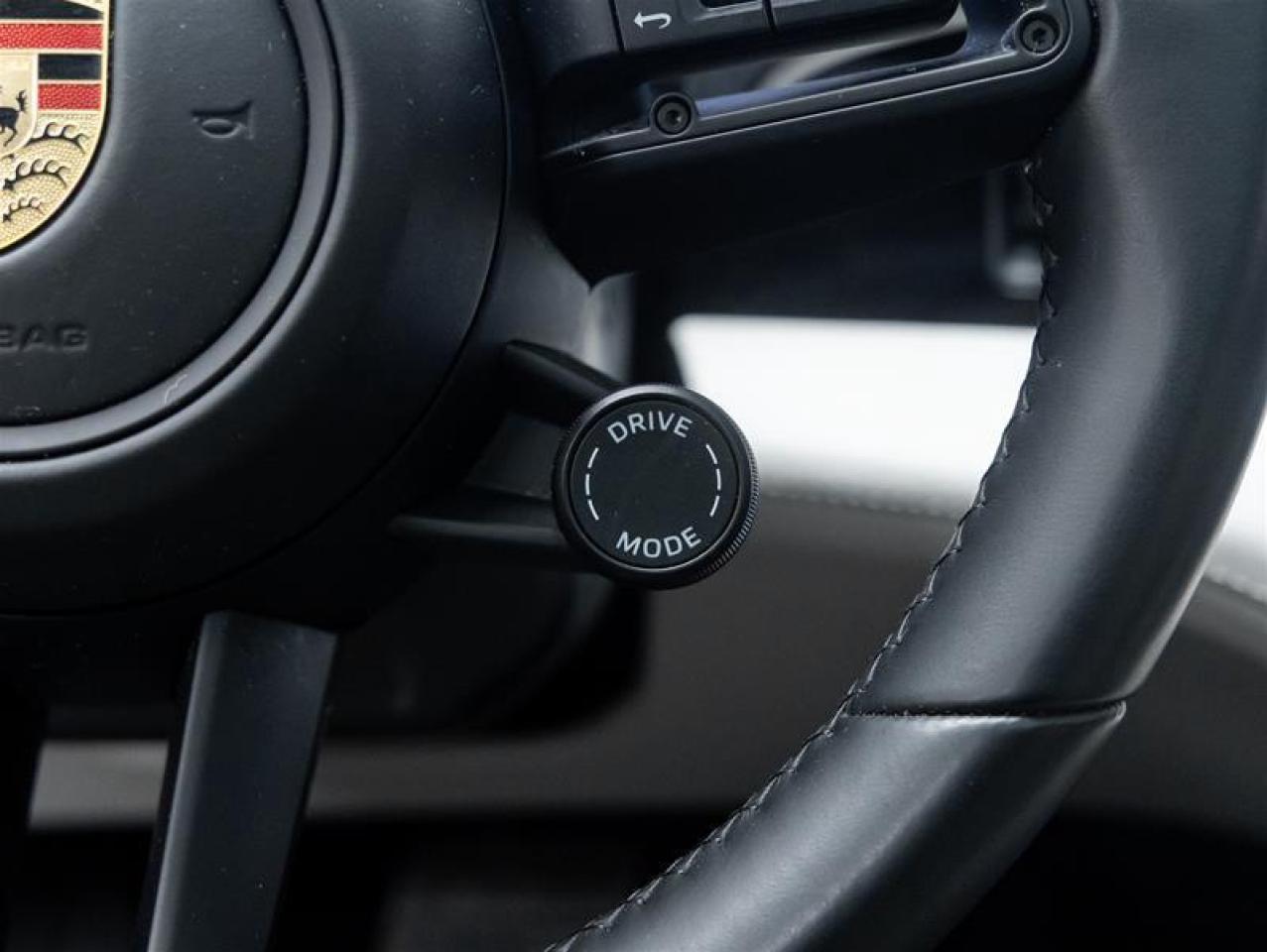 2022 Porsche Taycan  Photo