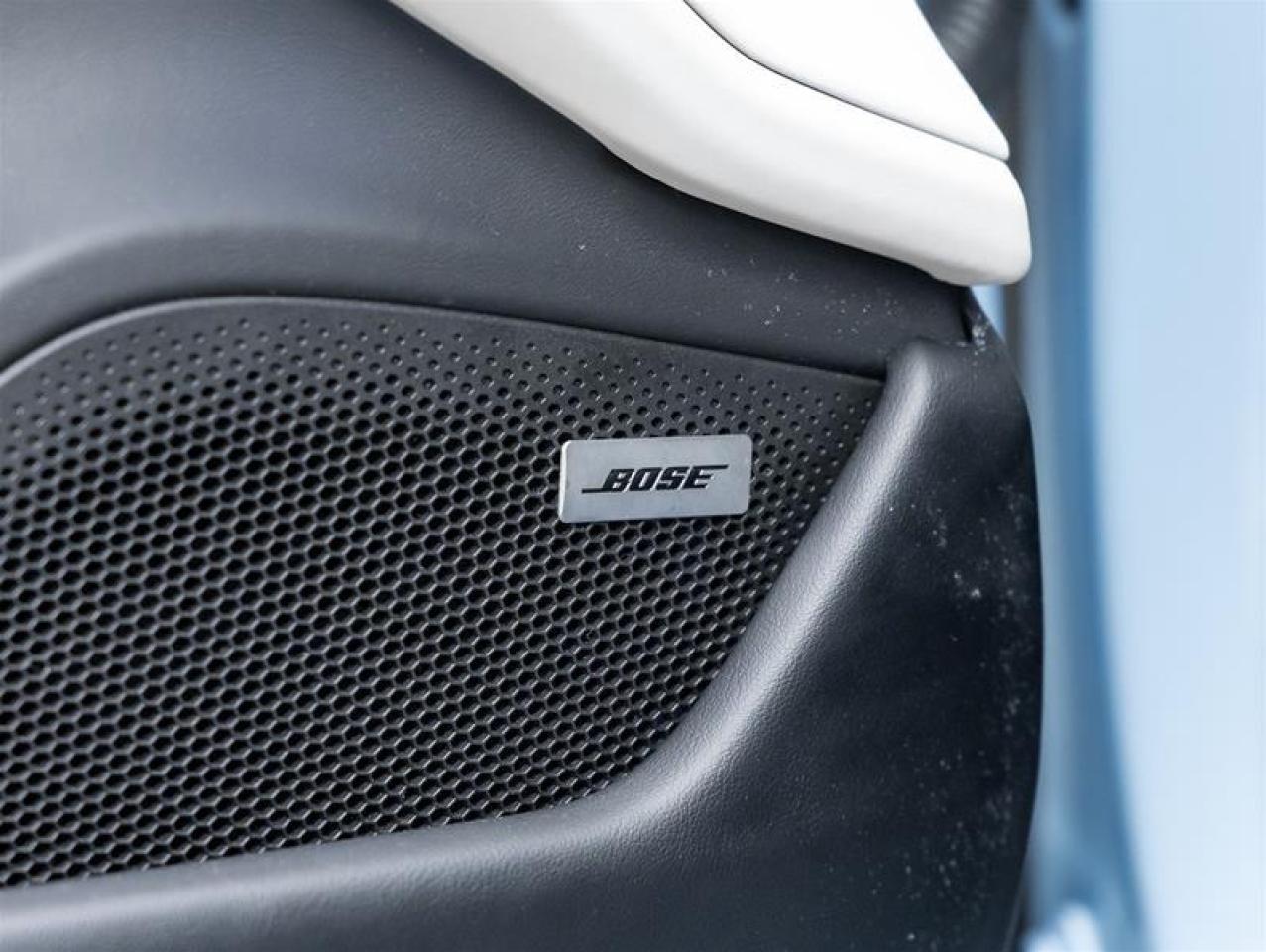 2022 Porsche Taycan  Photo