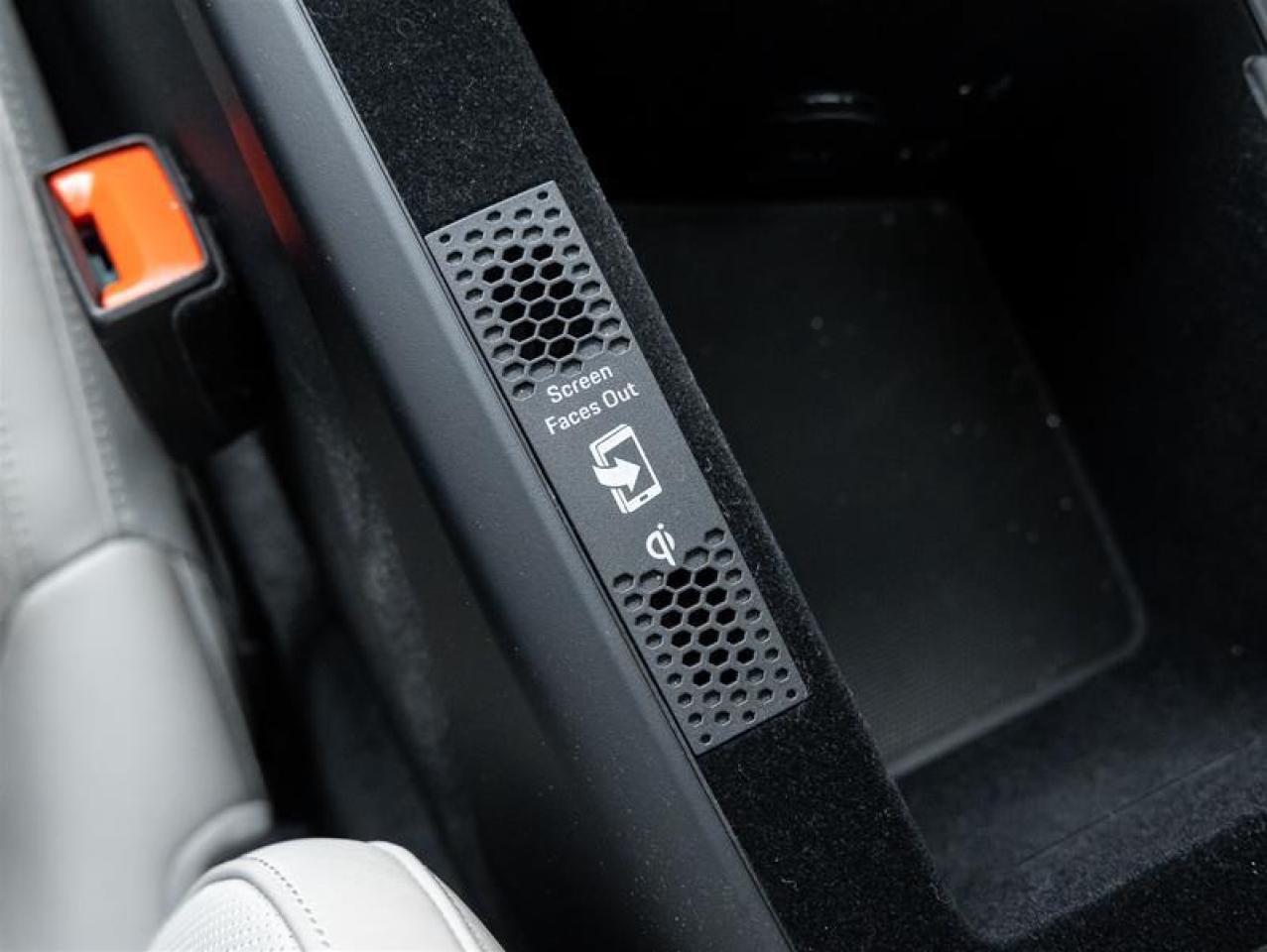 2022 Porsche Taycan  Photo