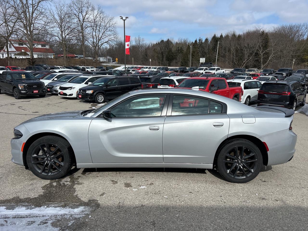 2023 Dodge Charger SXT AWD, LEATHER, SUNROOF, REMOTE START! Photo4