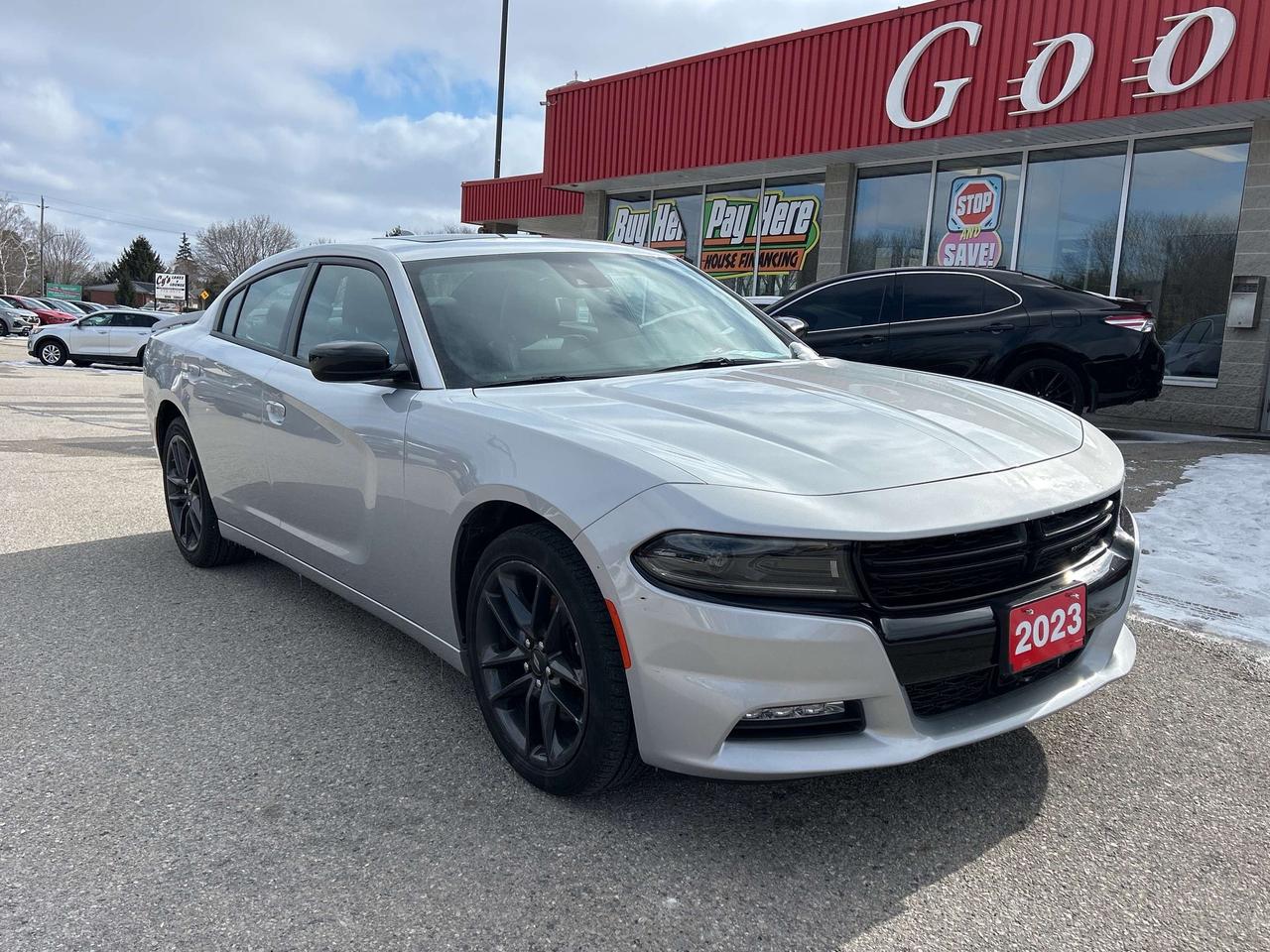 2023 Dodge Charger SXT AWD, LEATHER, SUNROOF, REMOTE START! Photo1