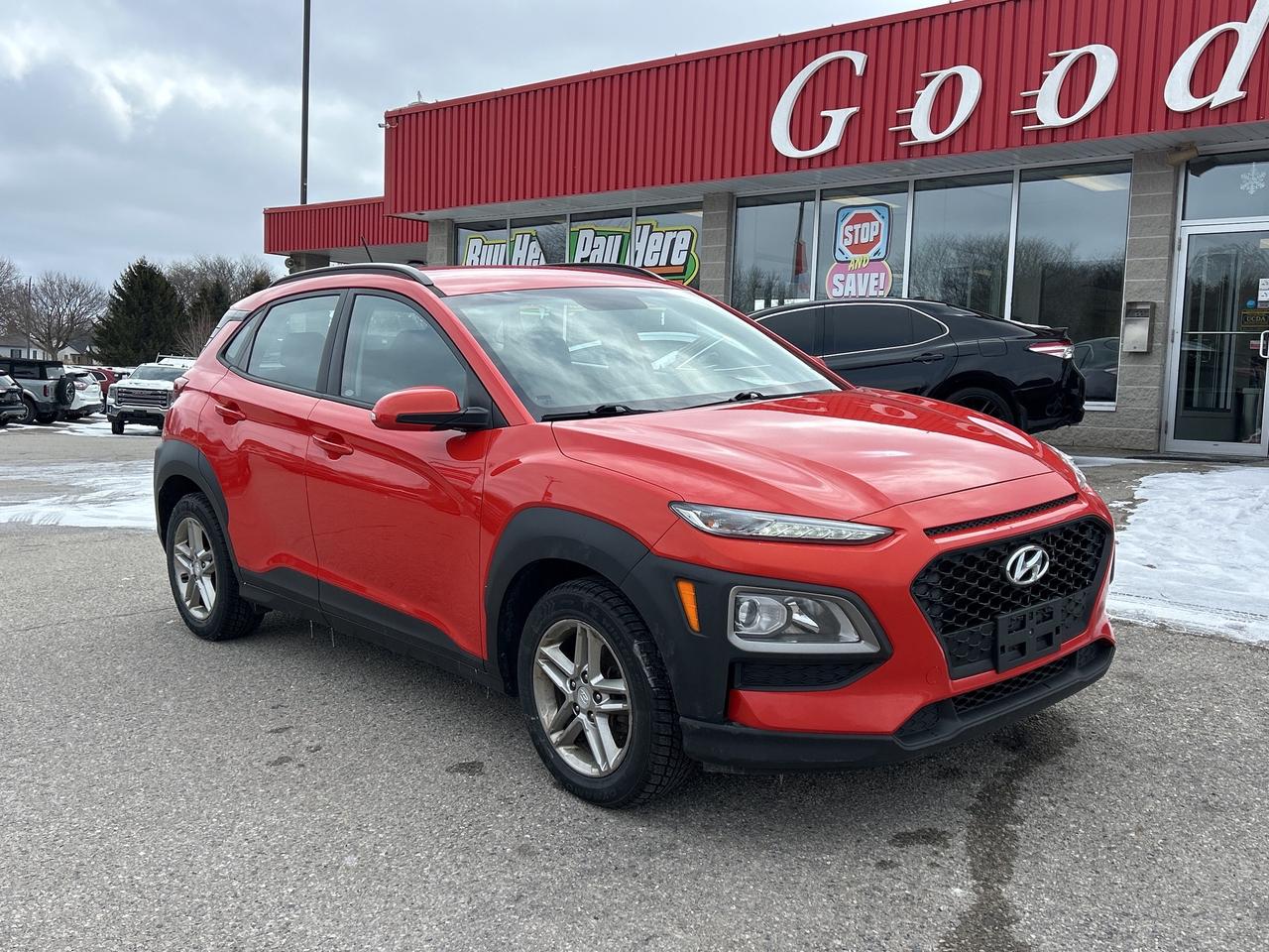 2019 Hyundai KONA ESSENTIAL, CLEAN CARFAX, APPLE/ ANDROID CARPLAY! Photo