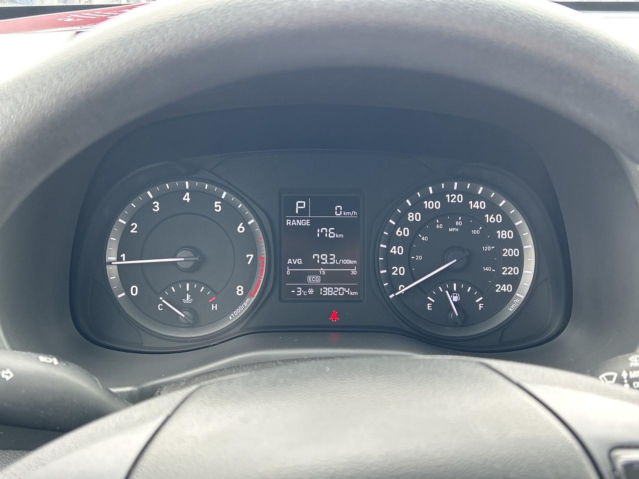 2019 Hyundai KONA ESSENTIAL, CLEAN CARFAX, APPLE/ ANDROID CARPLAY! Photo