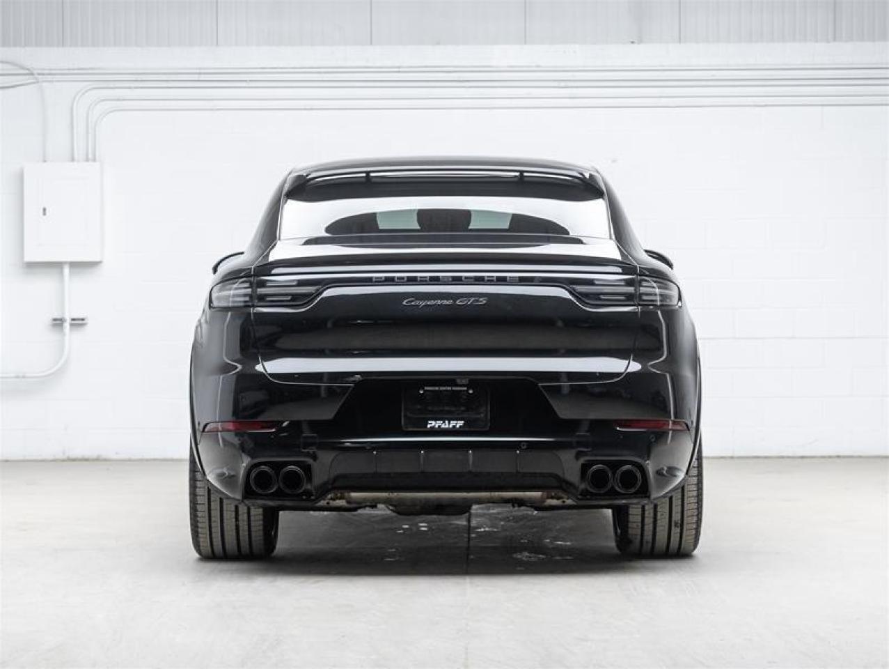 2023 Porsche Cayenne  Photo