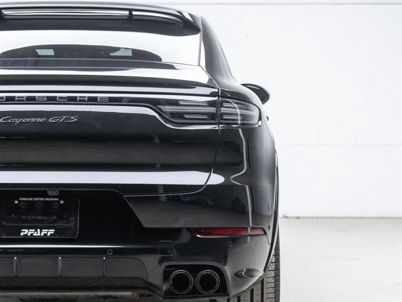 2023 Porsche Cayenne  Photo