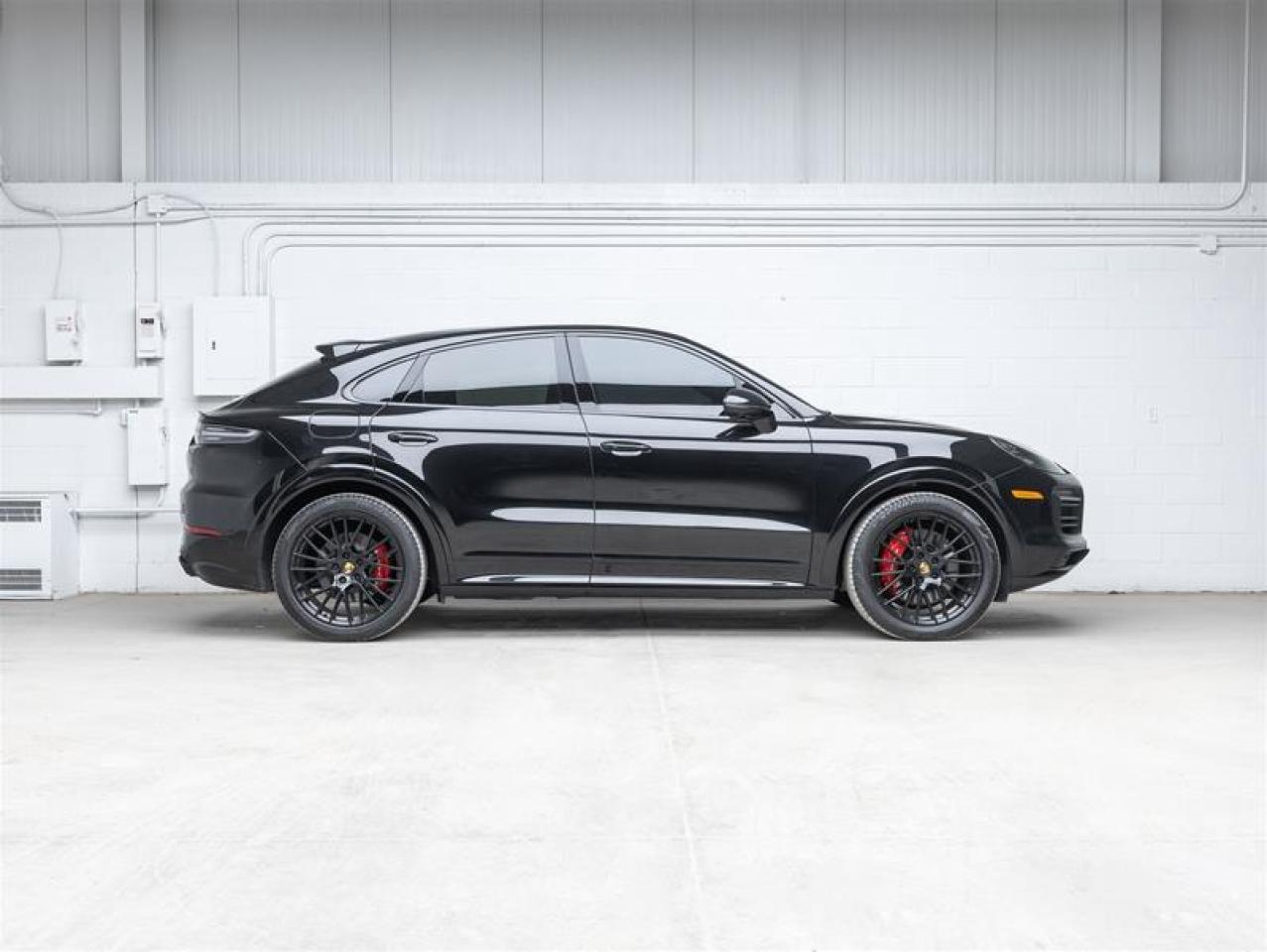 2023 Porsche Cayenne  Photo