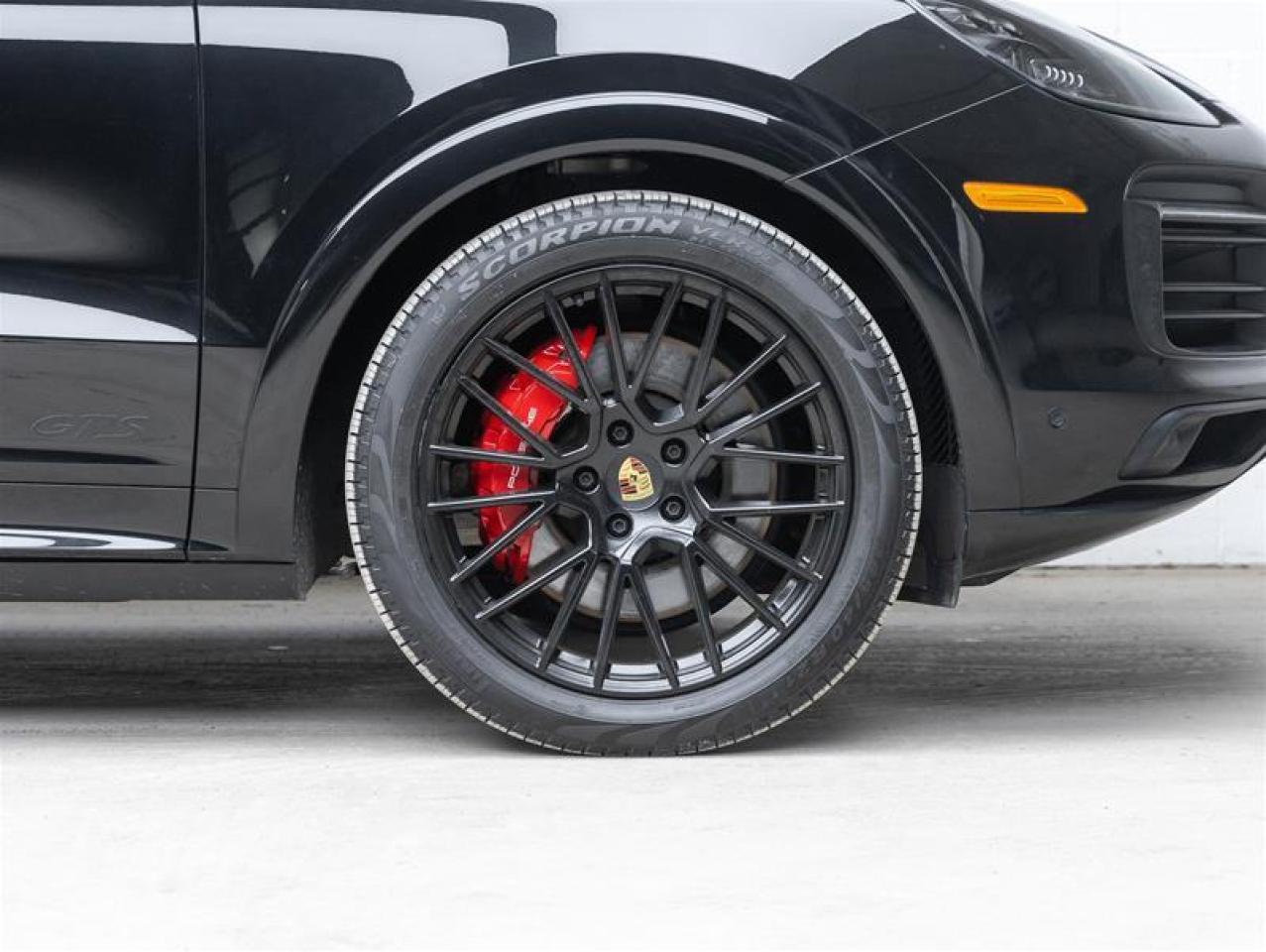 2023 Porsche Cayenne  Photo