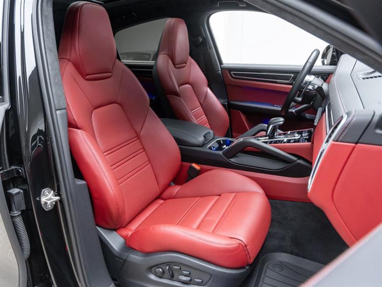 2023 Porsche Cayenne  Photo