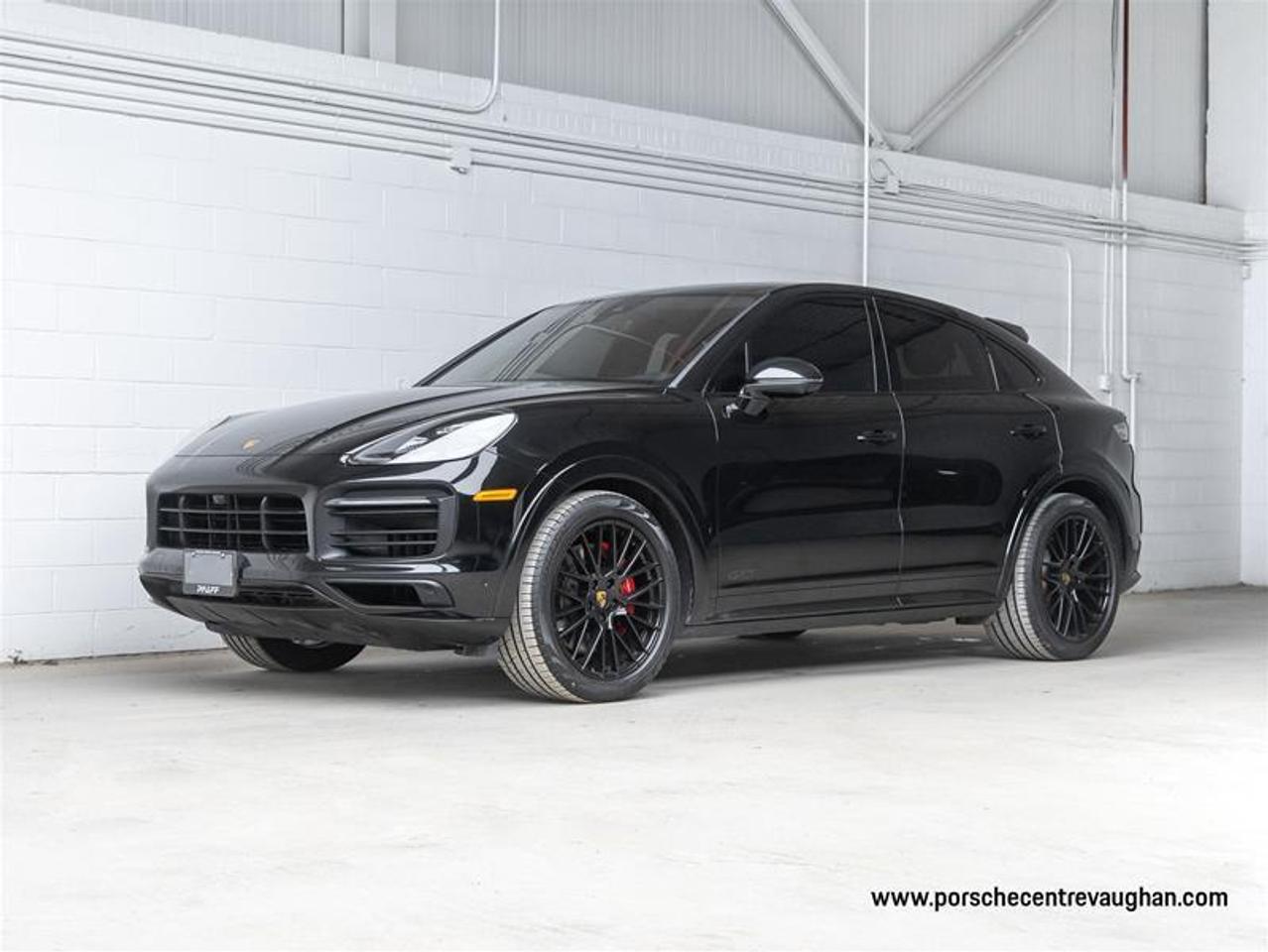 2023 Porsche Cayenne  Photo