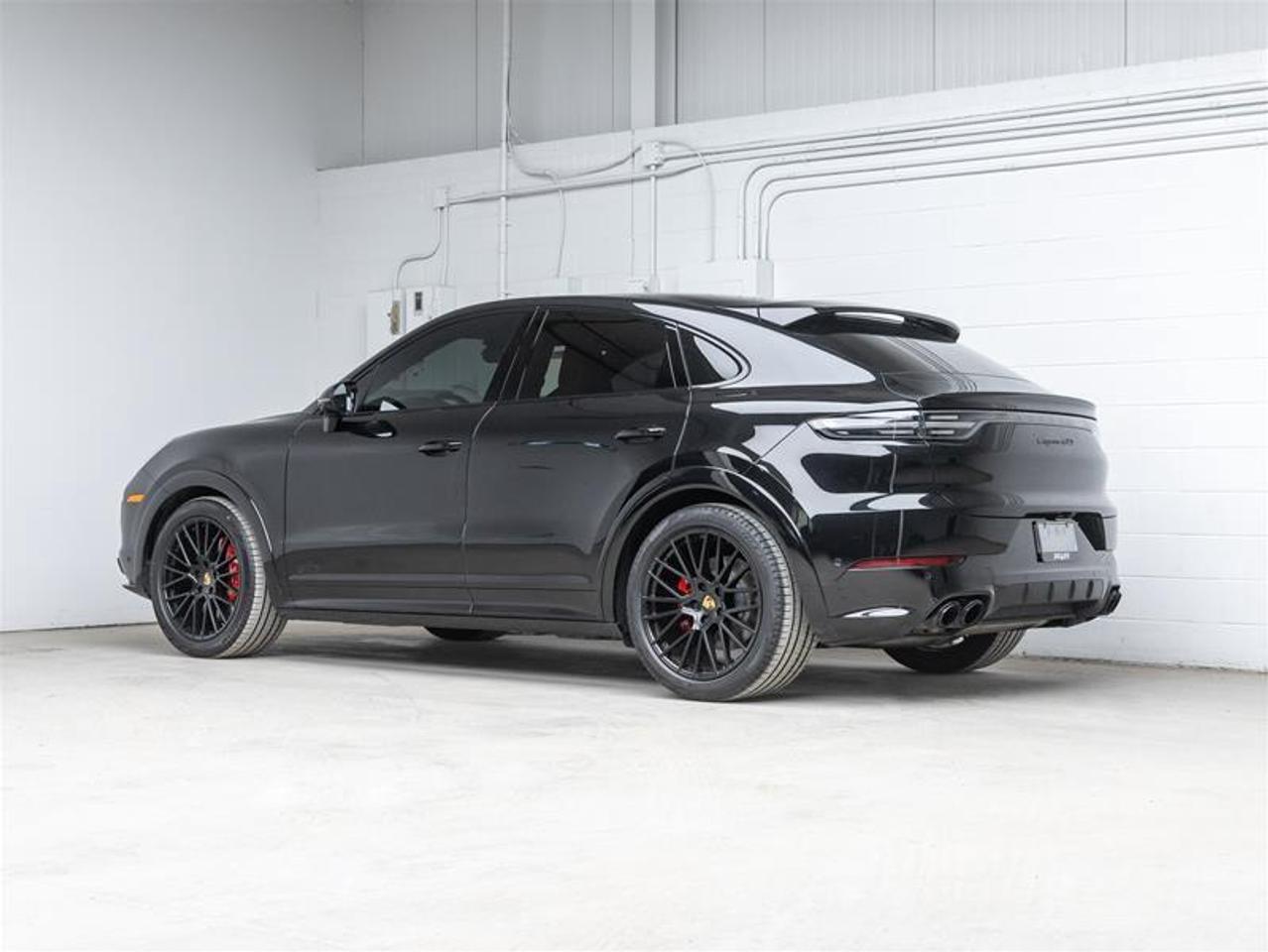 2023 Porsche Cayenne  Photo