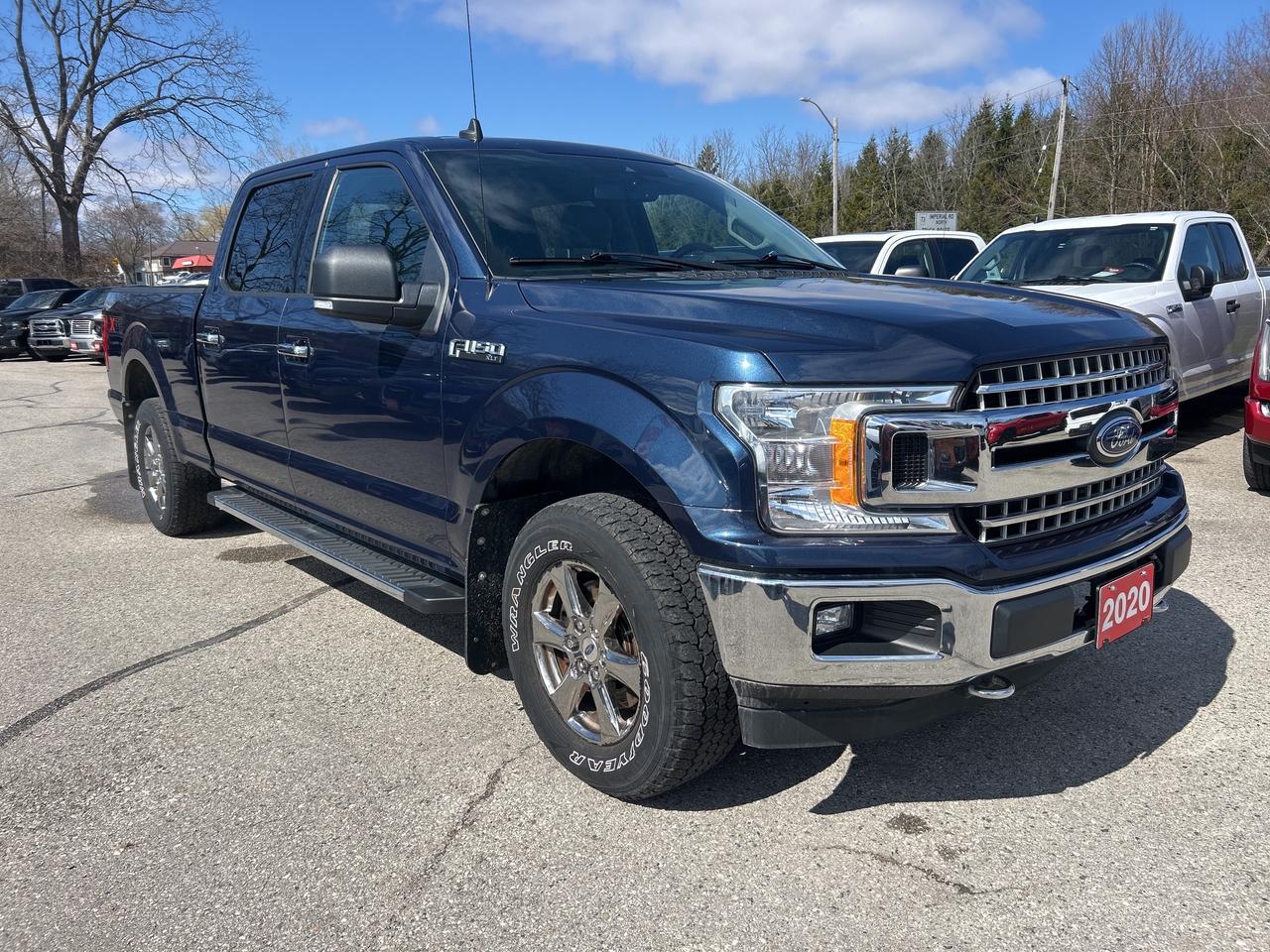 2020 Ford F-150 XLT, 4X4, 5 LITER, CLEAN CARFAX, 5 PASSENGER! Photo