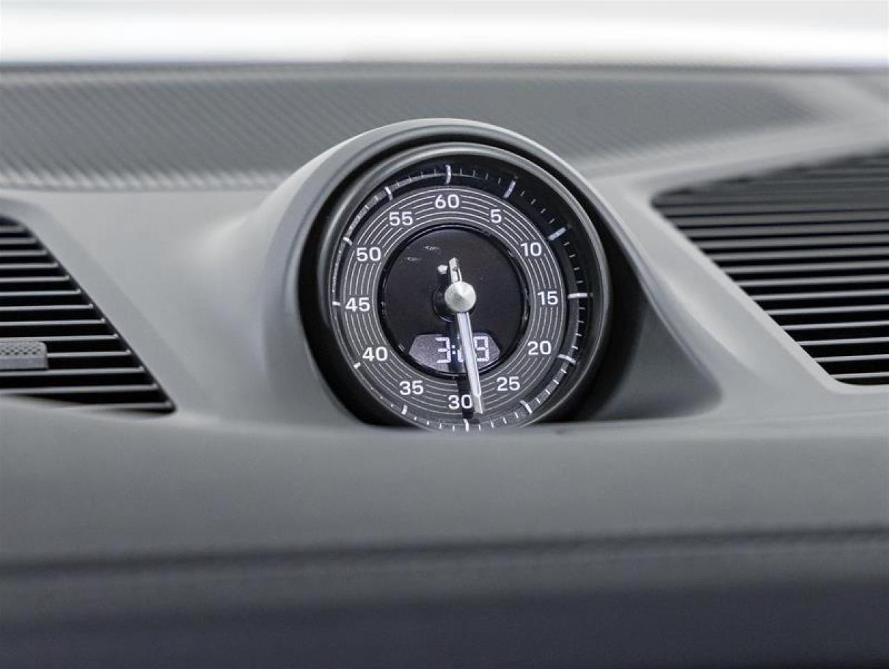 2026 Porsche Cayenne  Photo