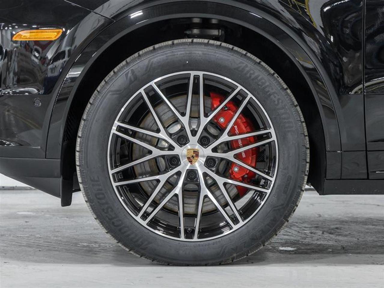 2026 Porsche Cayenne  Photo