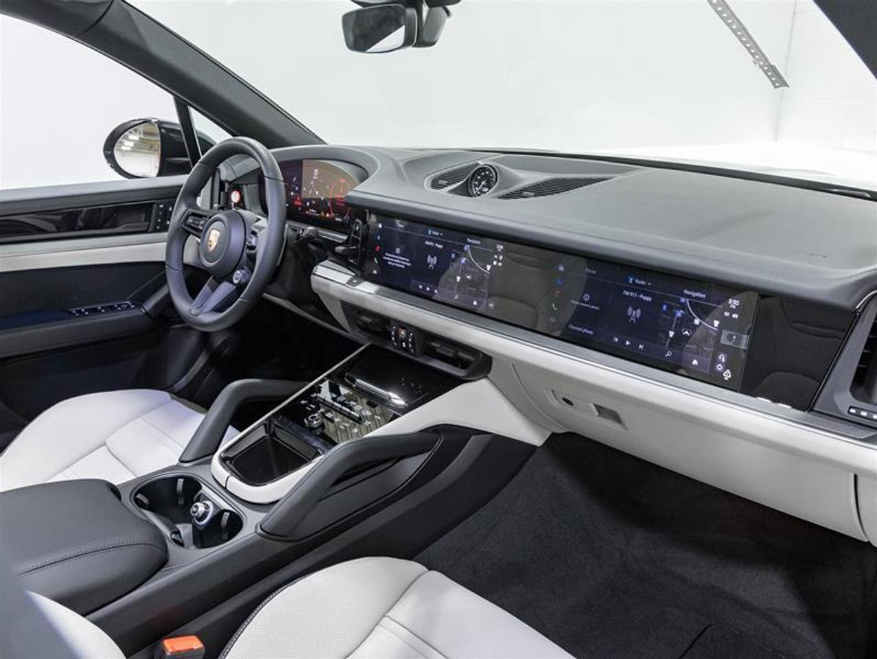 2026 Porsche Cayenne  Photo