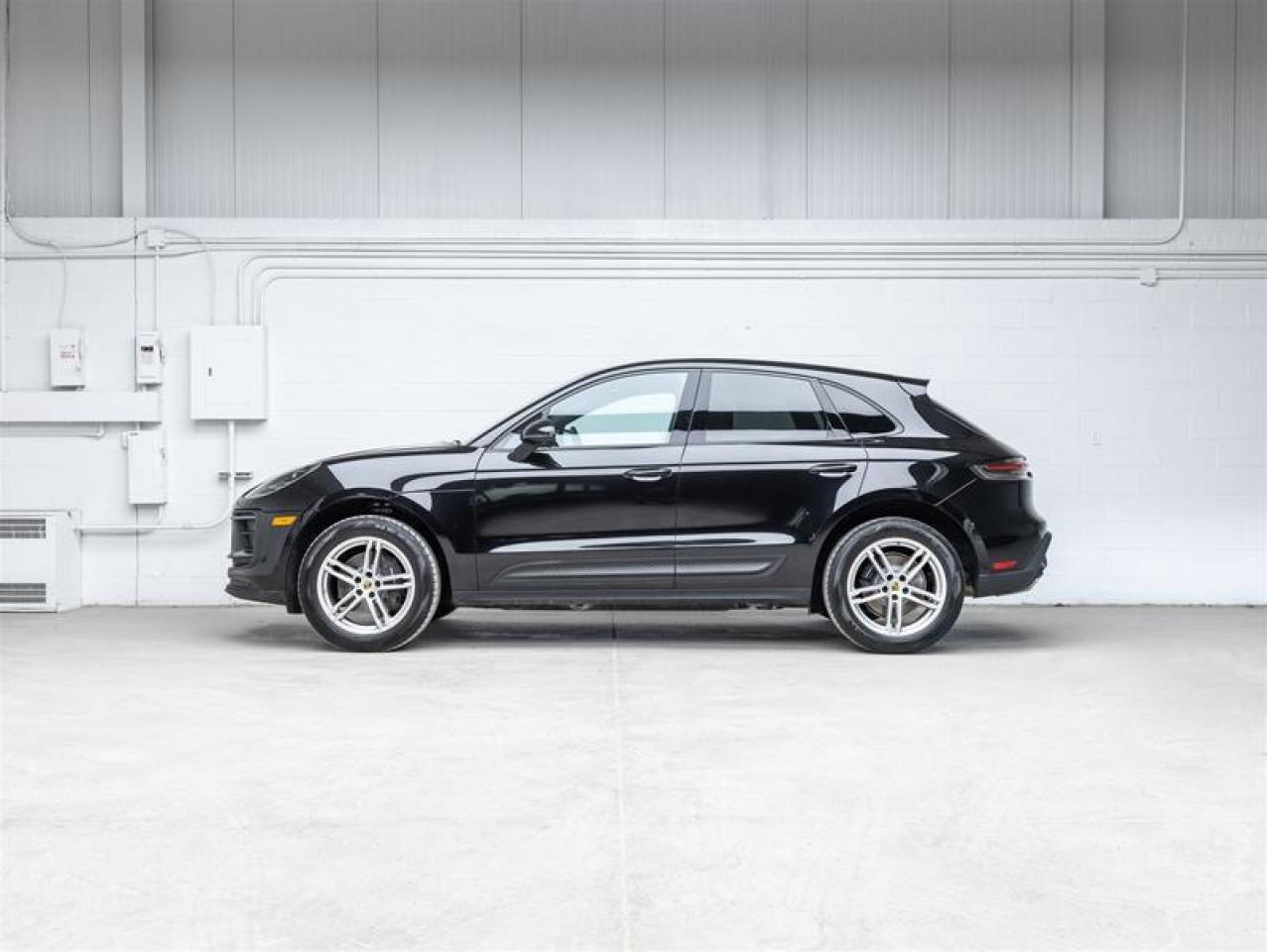 2024 Porsche Macan  Photo