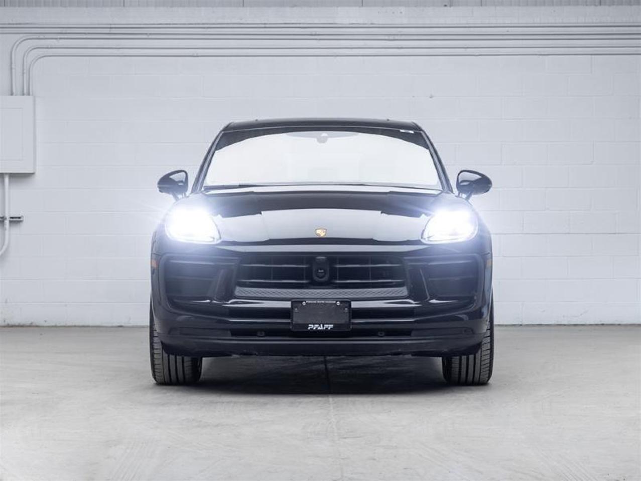 2024 Porsche Macan  Photo