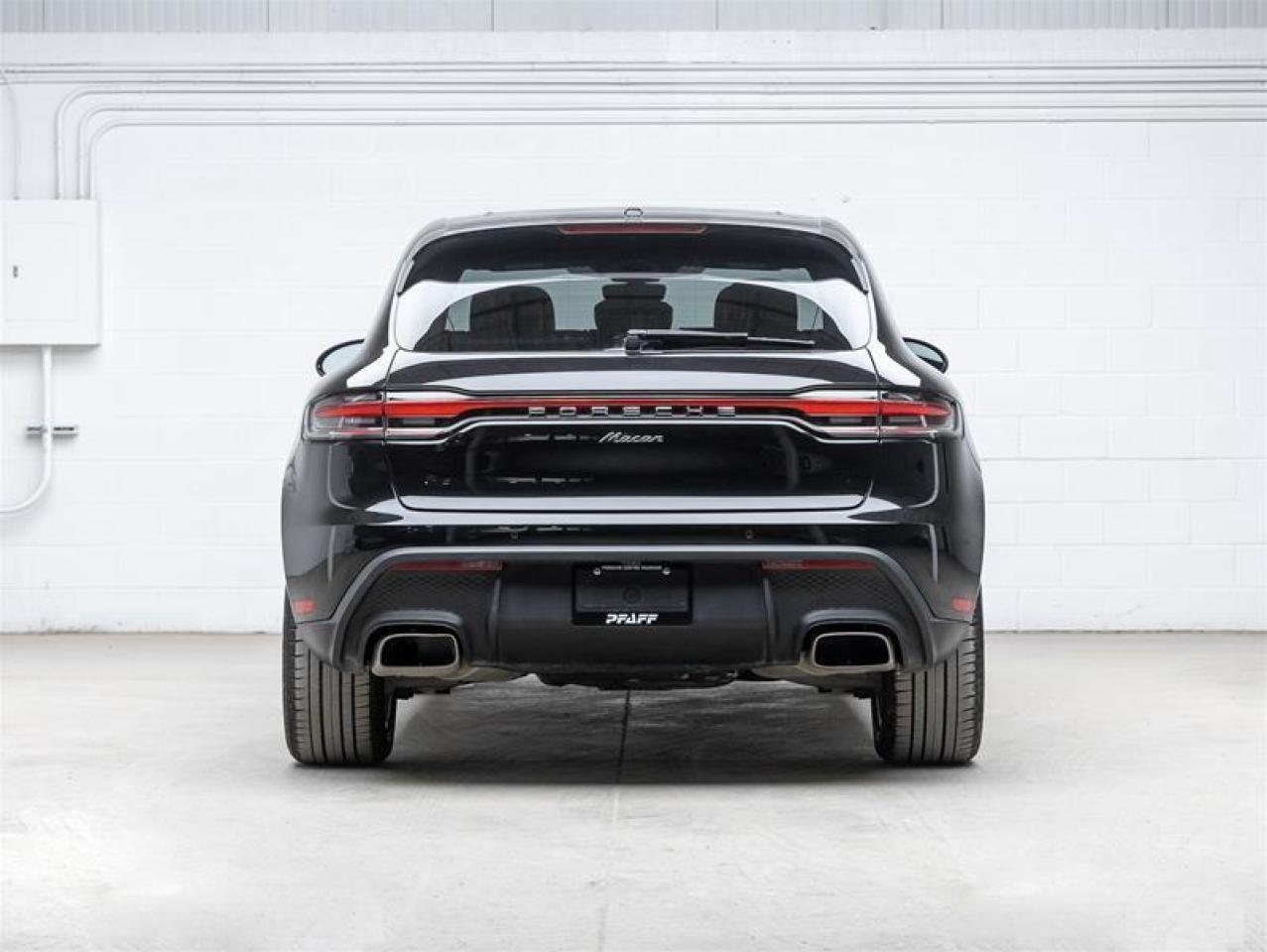 2024 Porsche Macan  Photo