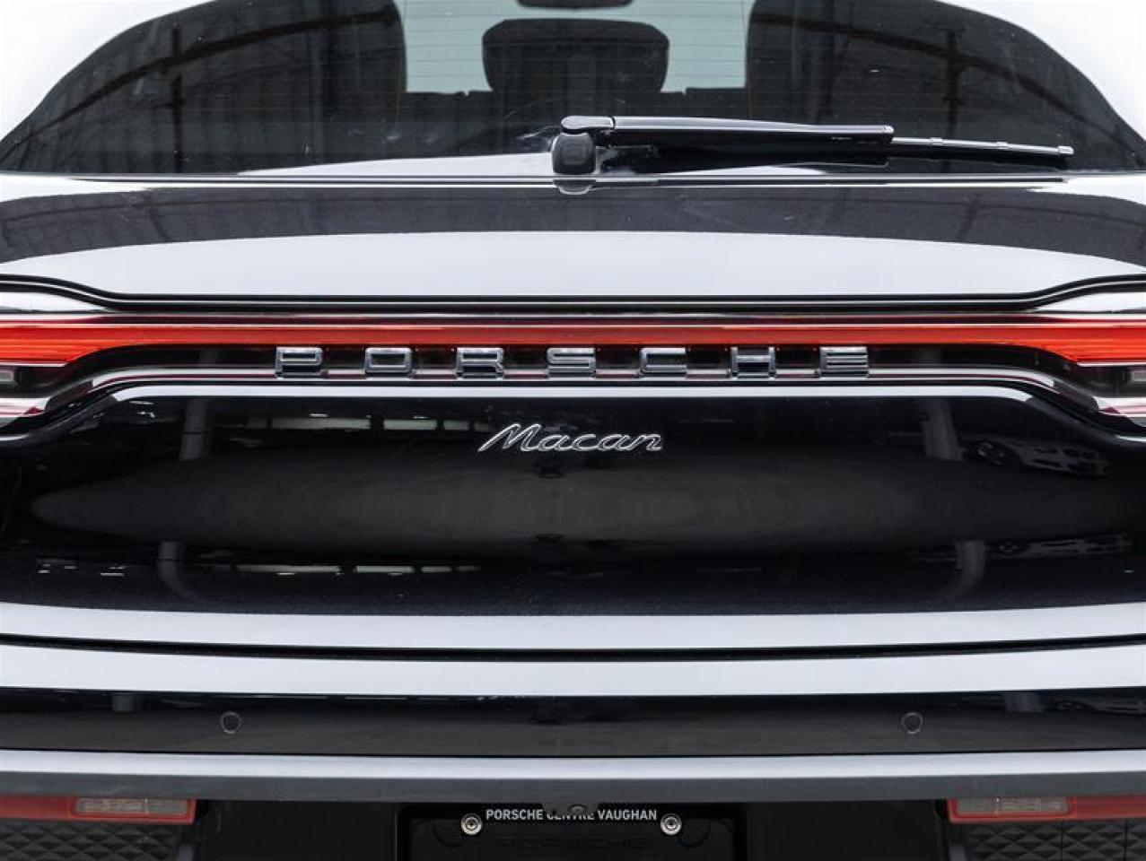 2024 Porsche Macan  Photo