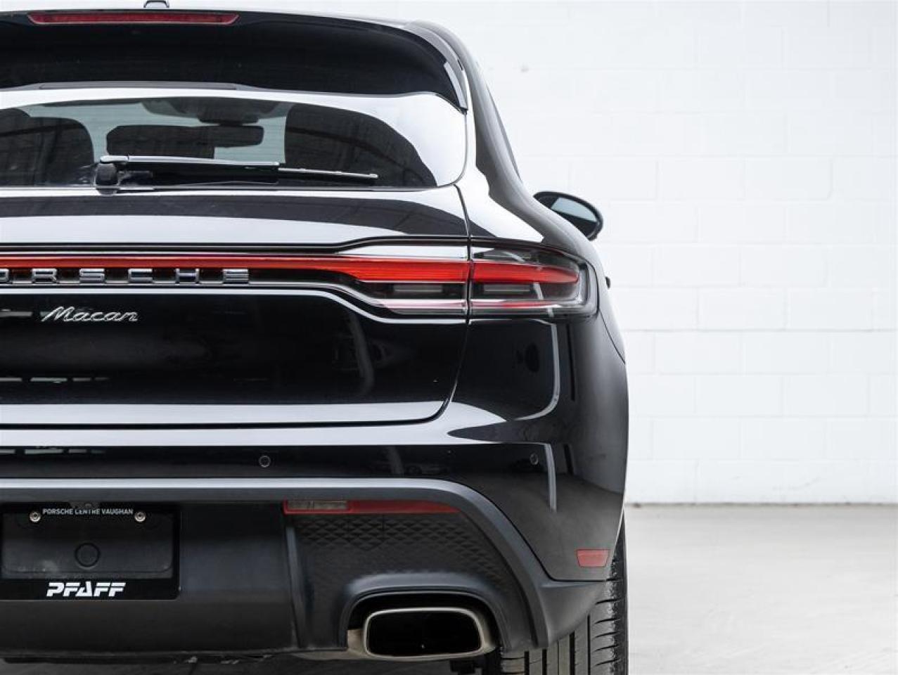 2024 Porsche Macan  Photo