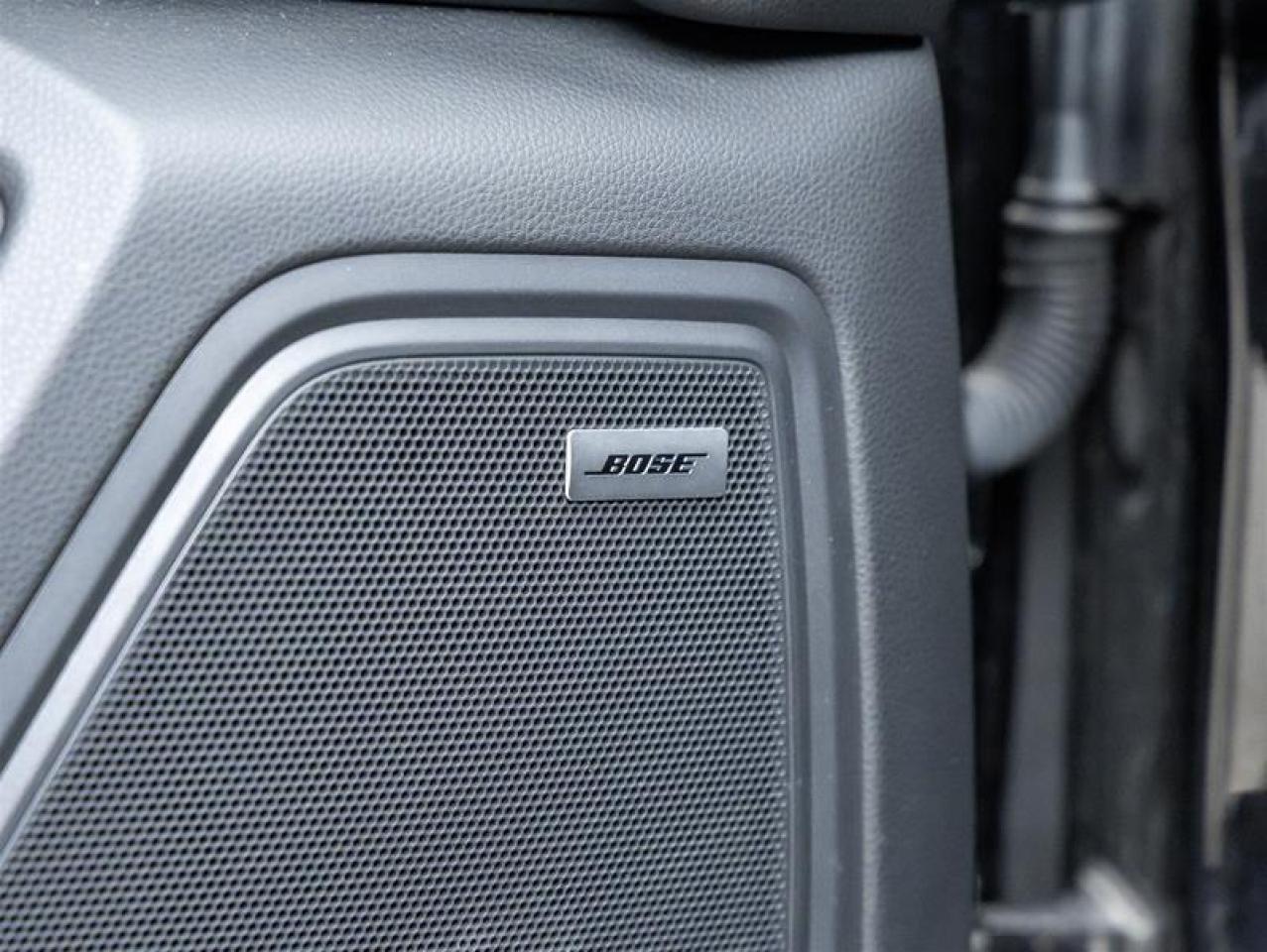 2024 Porsche Macan  Photo